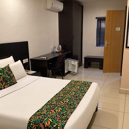 Adis Hotels Prime Ibadan Extérieur photo