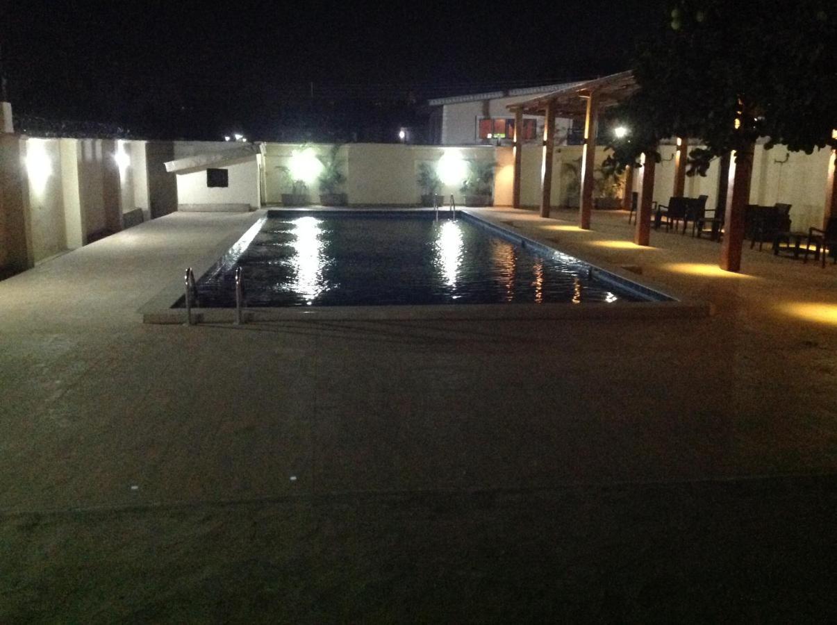 Adis Hotels Prime Ibadan Extérieur photo