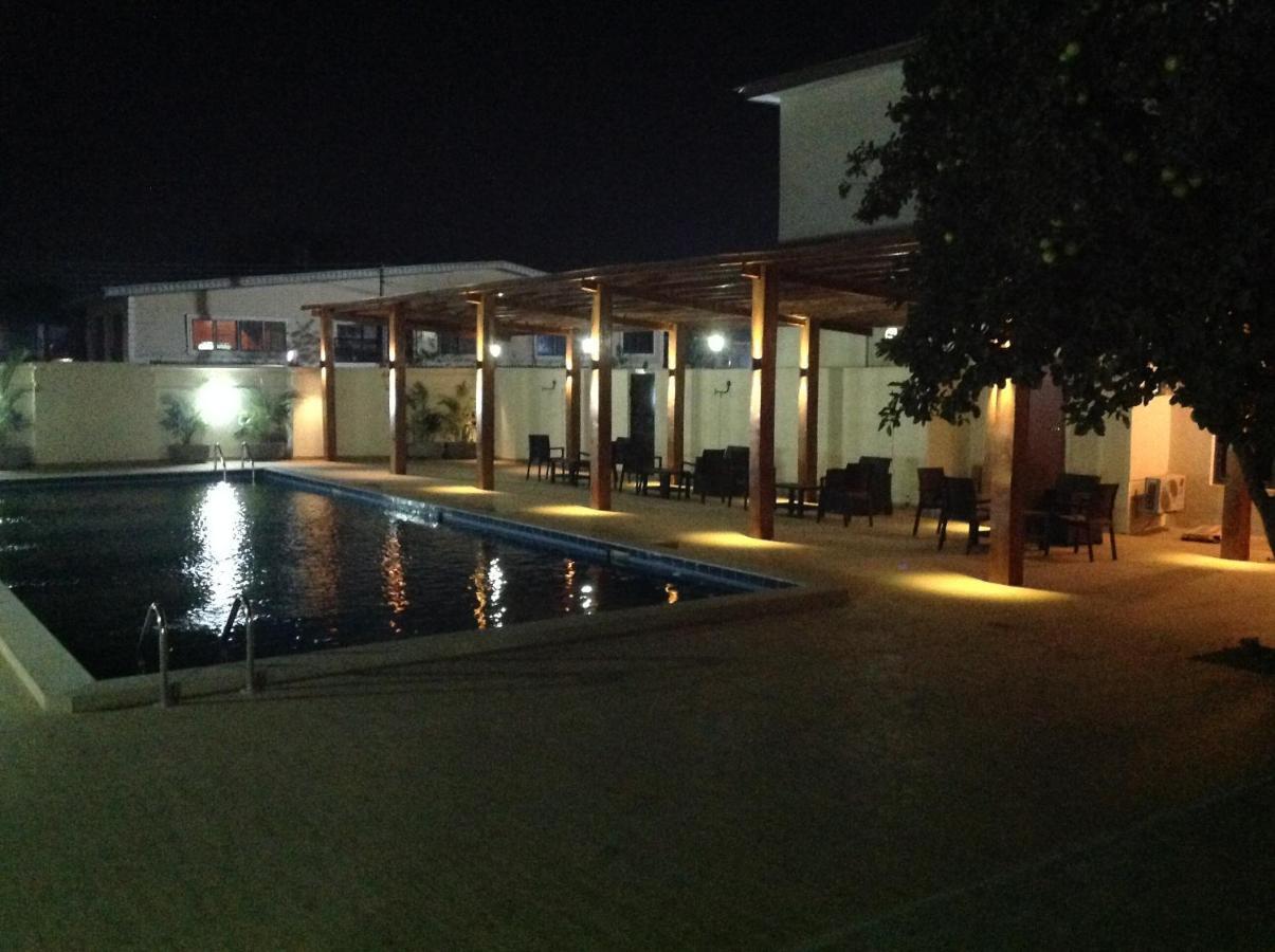 Adis Hotels Prime Ibadan Extérieur photo