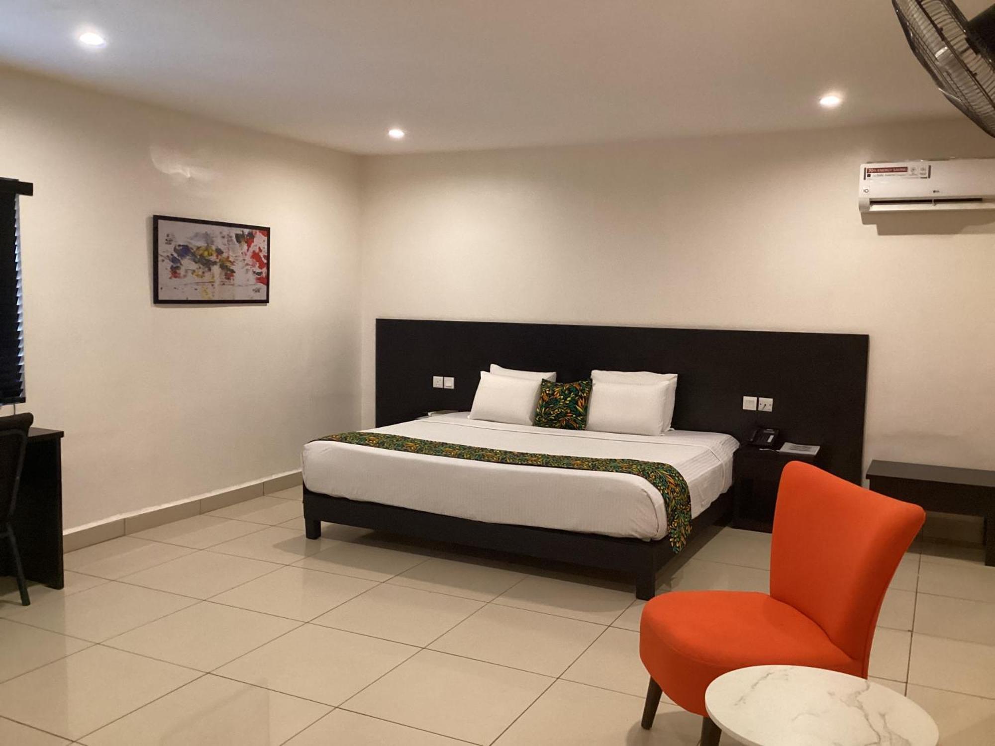Adis Hotels Prime Ibadan Extérieur photo