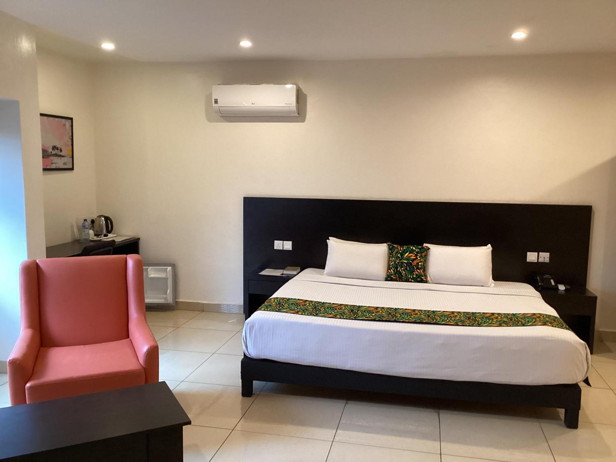 Adis Hotels Prime Ibadan Extérieur photo