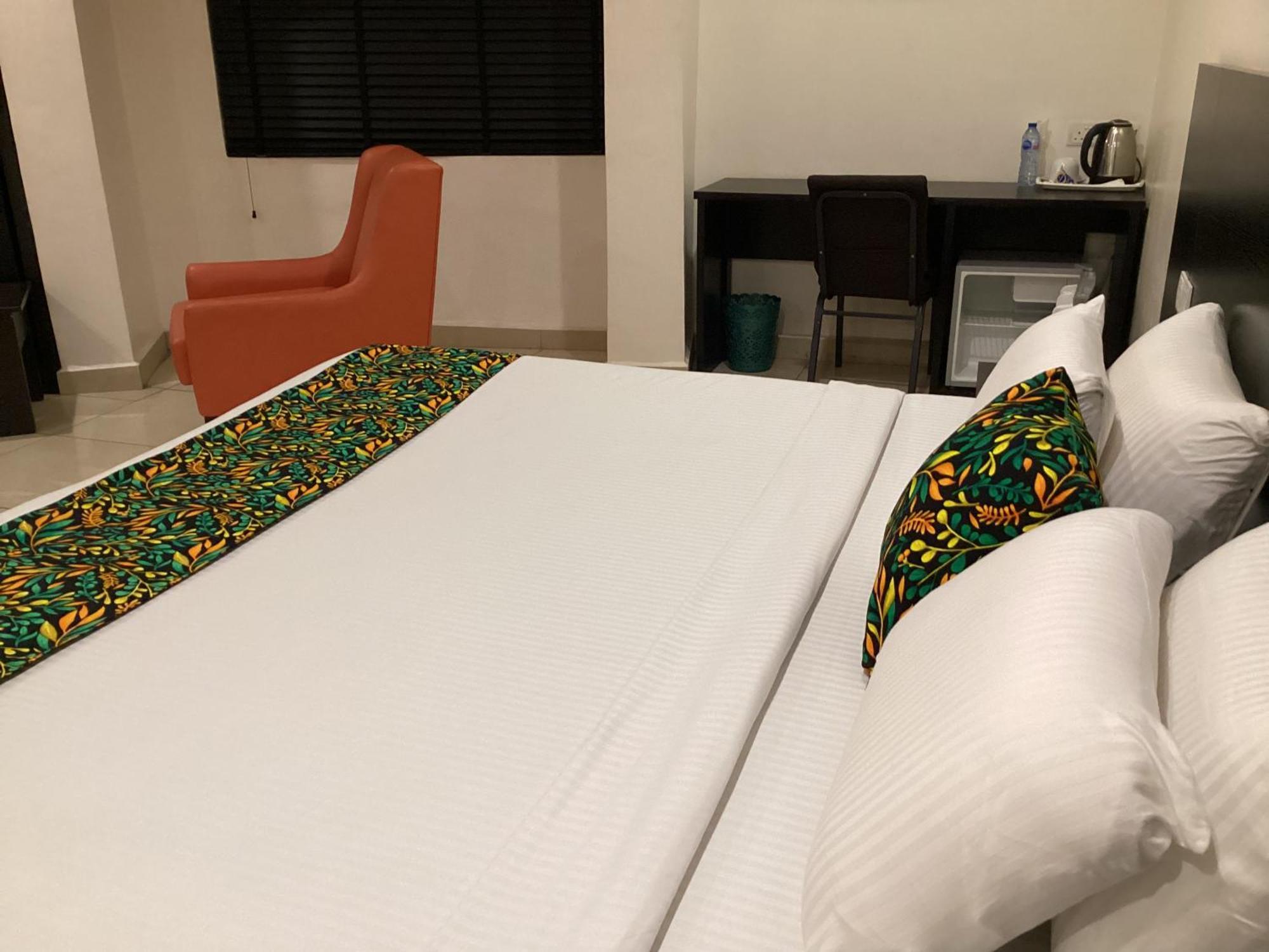 Adis Hotels Prime Ibadan Extérieur photo