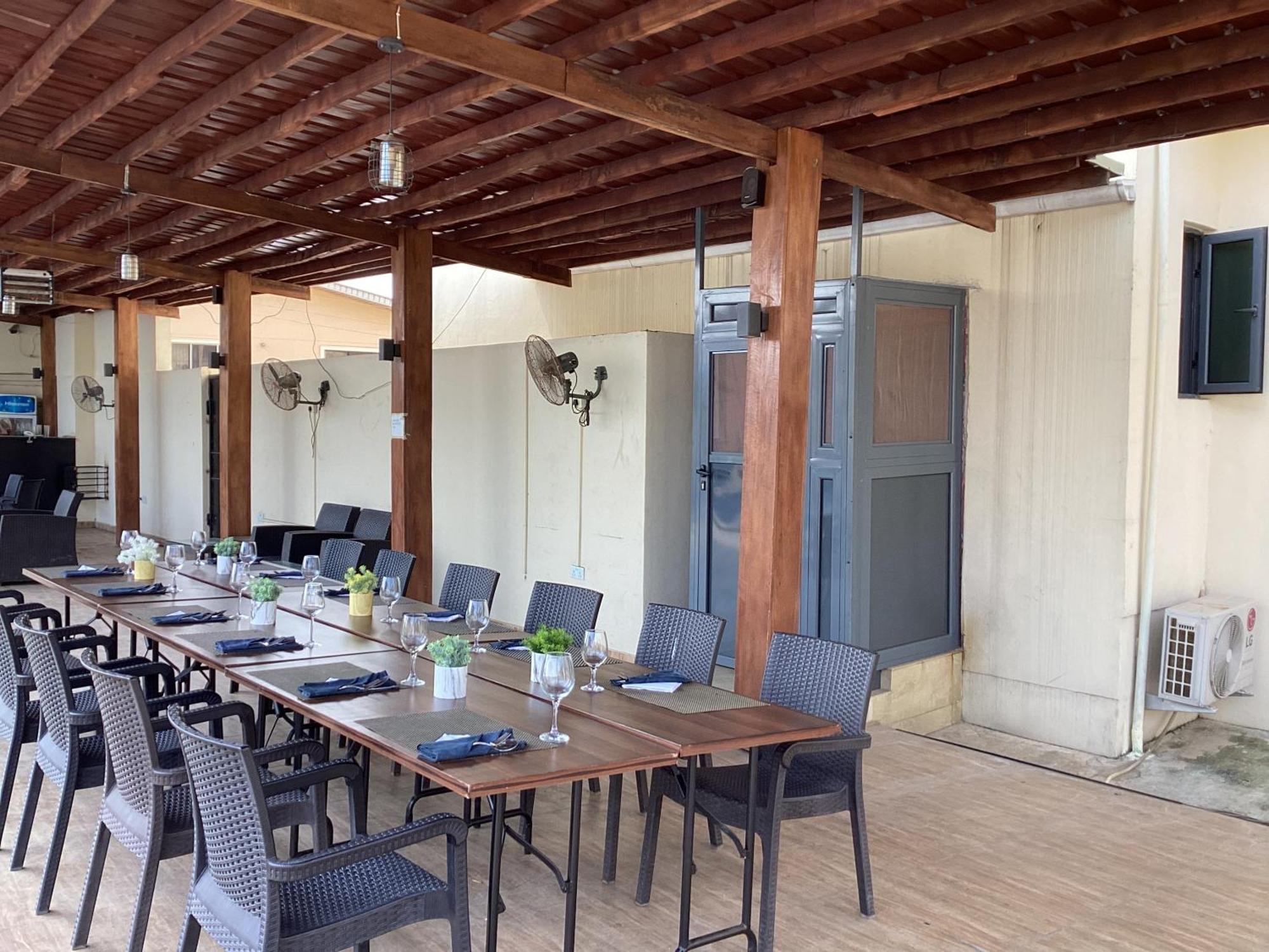 Adis Hotels Prime Ibadan Extérieur photo
