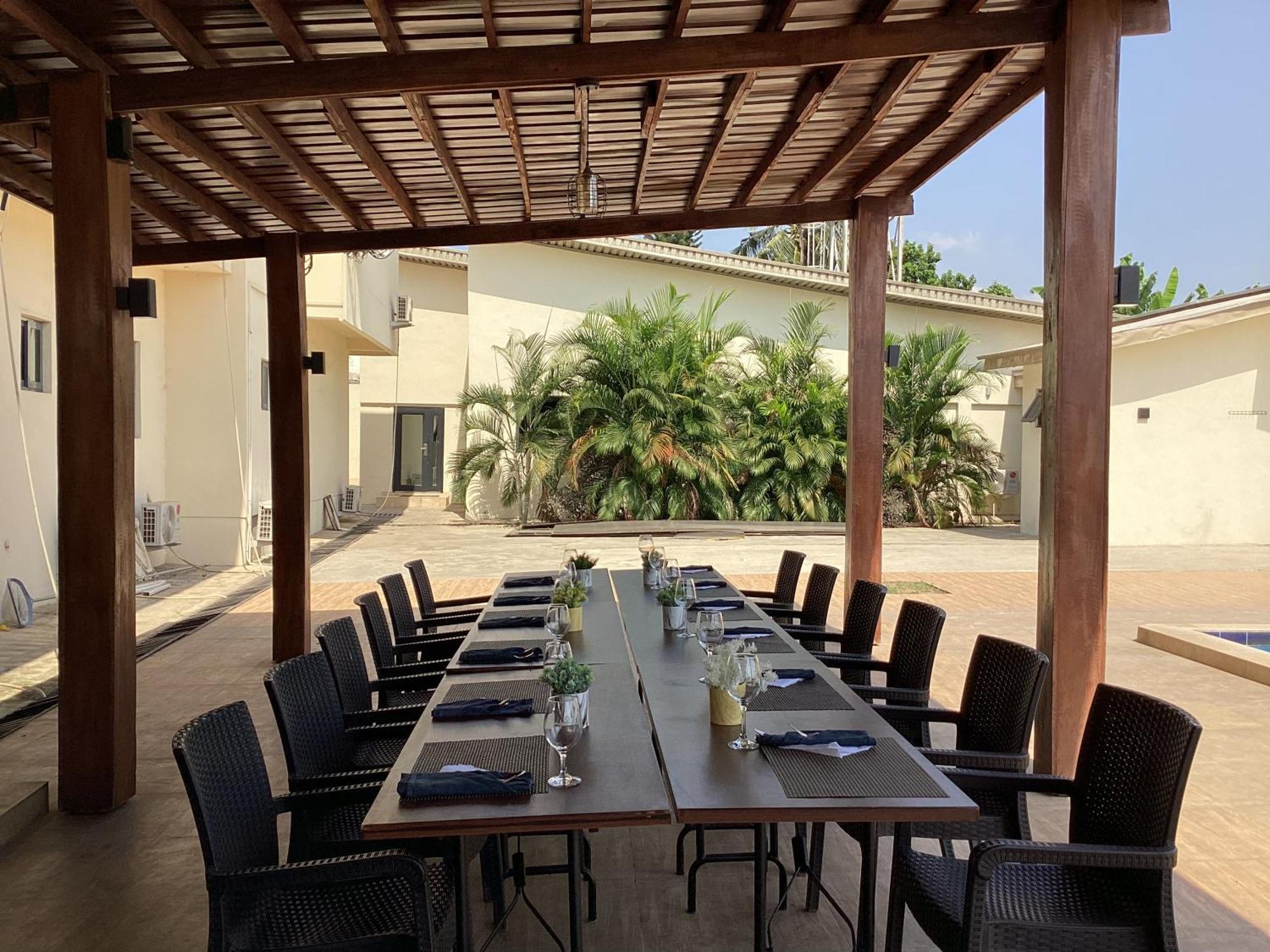 Adis Hotels Prime Ibadan Extérieur photo