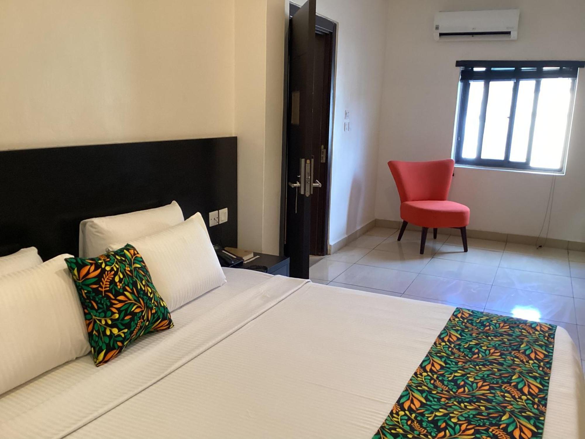 Adis Hotels Prime Ibadan Extérieur photo